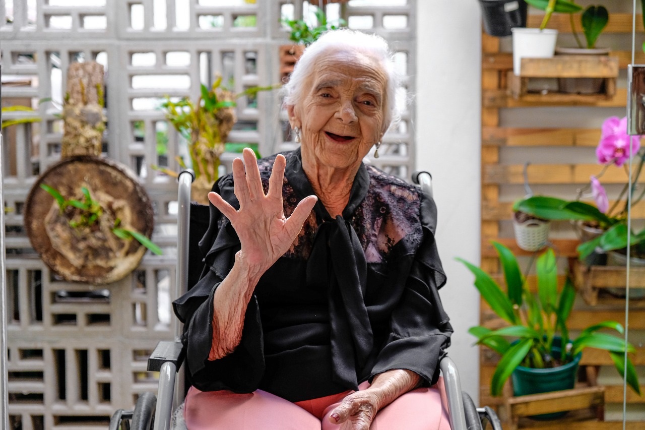 JOSEFA GUALBERTO DE SANTANA