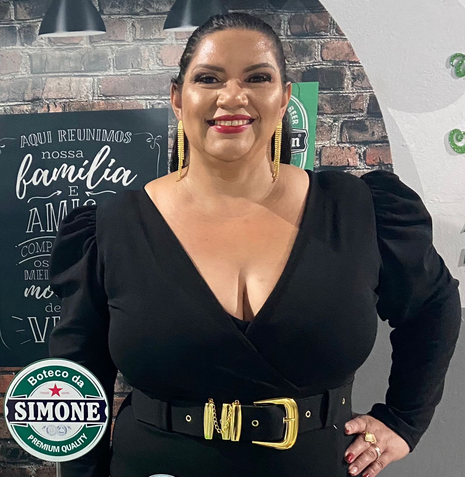 SIMONE VIVIANA MENDES FERREIRA